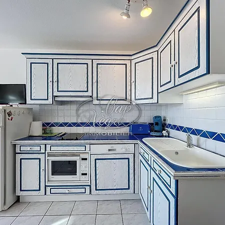T2 Duplex 2 Etoiles 4 Personnes A 50 M De Pramousquier Apartman *